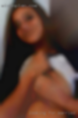 Looking married horny women for some hot erotic fun.